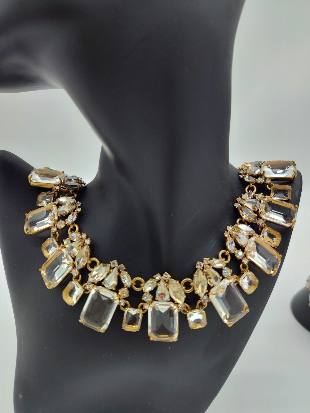 J CREW Crystal Statement Necklace Bracelet Set Gold Rhinestone Collar EUC - Picture 4 of 15